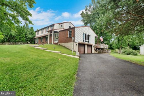 4060 Hillside Rd, LAFAYETTE HILL, PA, 19444-1307 | Card Image
