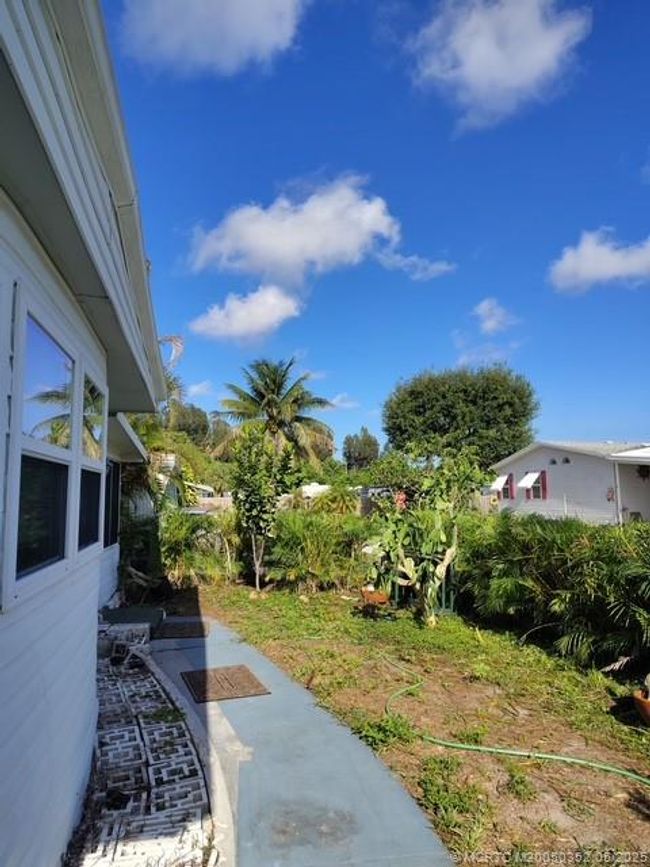 4225 1 St Ct, House other with 2 bedrooms, 2 bathrooms and 1 parking in Lantana FL | Image 36