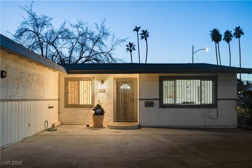1400 S 17th St, Las Vegas, NV, 89104-1837 | Card Image