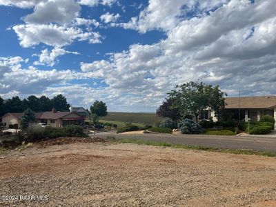 Rancho (front porch) | Image 2