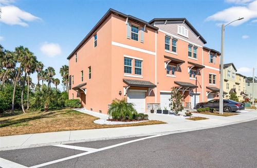 4620 Willet Cooper Ct, Tampa, FL, 33619-0819 | Card Image