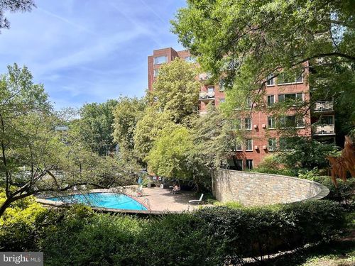 318-4000 Tunlaw Rd Nw, WASHINGTON, DC, 20007-4831 | Card Image
