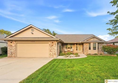 1104 N 28th Ave, Blair, NE, 68008-1065 | Card Image