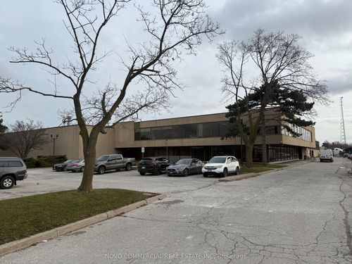 209-43 Goldthorne Ave, Etobicoke, ON, M8Z5S7 | Card Image