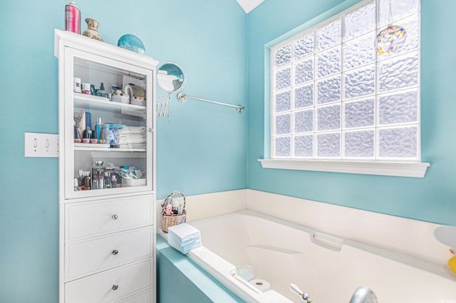 4610 Fringetree Dr, House other with 3 bedrooms, 2 bathrooms and 4 parking in Murrells Inlet SC | Image 20