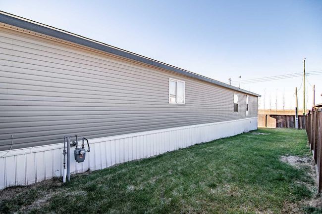 544 Queen Street, House other with 4 bedrooms, 2 bathrooms and 2 parking in Elnora AB | Image 35
