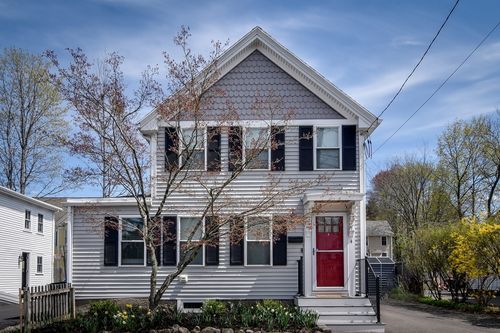 4 Maple St, Natick, MA, 01760-4409 | Card Image