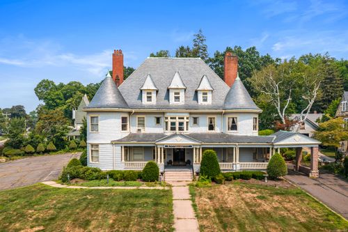 76 Prospect St, Vernon, CT, 06066-3226 | Card Image