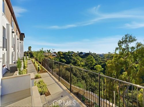 4701 Misty Pl, San Diego, CA, 92117-6400 | Card Image