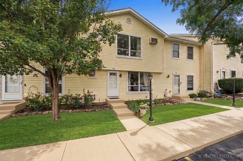 114 Raintree Ct, Aurora, IL, 60504-2003 | Card Image