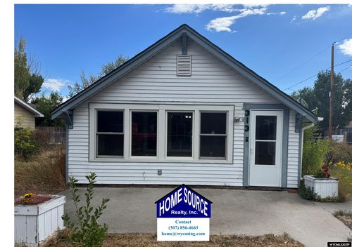 313 N 6th St E, Riverton, WY, 82501-3620 | Card Image