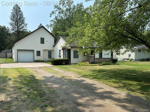 603 Heights Rd, Lake Orion, MI, 48362-2624 | Card Image