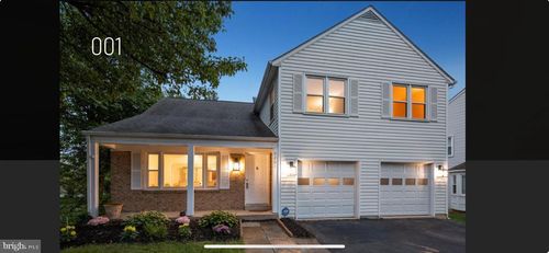 8201 Bell Ln, VIENNA, VA, 22182-5201 | Card Image