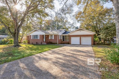 4073 Canal Cir E, Mobile, AL, 36619-9709 | Card Image
