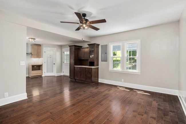 411 E Main St, House other with 6 bedrooms, 3 bathrooms and null parking in Red Boiling Springs TN | Image 14