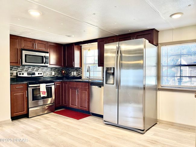 90 Stone Gate Ln, House other with 3 bedrooms, 2 bathrooms and null parking in PORT ORANGE FL | Image 9