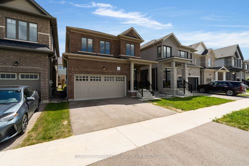 116 Nottingham Rd, Barrie, ON, L9J0L4 | Card Image