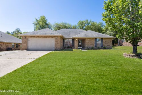 16212 Walker Farm Ln, Gulfport, MS, 39503-6617 | Card Image