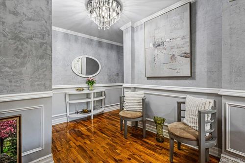 6l-58-03 Calloway Street, New York, NY, 11368 | Card Image