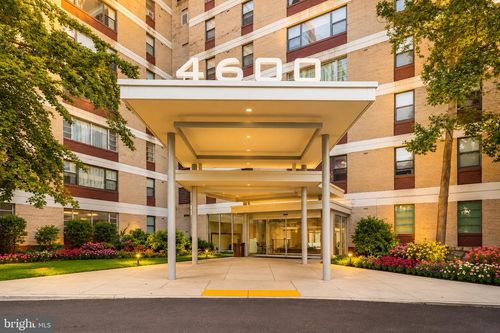1122-4600 Duke St, ALEXANDRIA, VA, 22304-2527 | Card Image