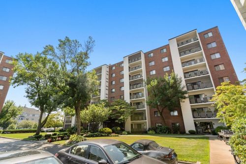 102-22 9th St, Medford, MA, 02155-5139 | Card Image