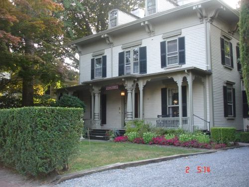 5-30 Kay St, Newport, RI, 02840-2725 | Card Image