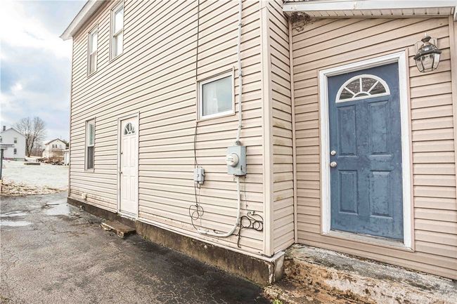 107 10 Th St, House other with 2 bedrooms, 1 bathrooms and null parking in Lucernemines PA | Image 5