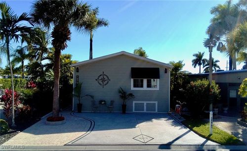 1079 Diamond Lake Cir, NAPLES, FL, 34114-9212 | Card Image
