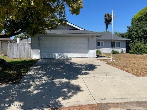 360 Dover Ct, Grover Beach, CA, 93433 | Card Image