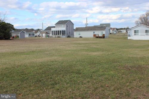 1611 Shark Ct, GREENBACKVILLE, VA, 23356 | Card Image