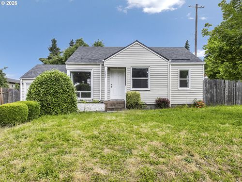 2324 E 16th St, Vancouver, WA, 98661-4005 | Card Image