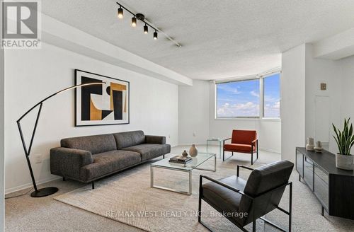 2107-234 Albion Road, Toronto (Elms-Old Rexdale), ON, M9W6A5 | Card Image