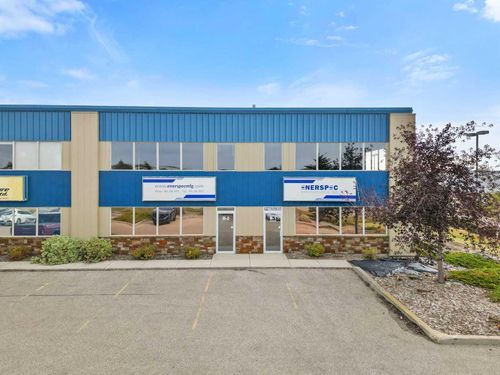 {{alt}} | Card Image