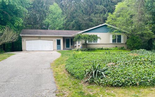 15860 Fendt Farm Road, Holland, MI, 49424 | Card Image