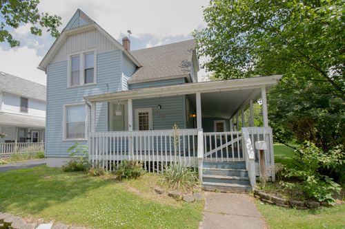 310 S Court St, Crown Point, IN, 46307-3936 | Card Image
