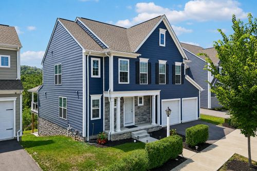 1679 Hastings Park Dr, Bridgeville, PA, 15017-4243 | Card Image
