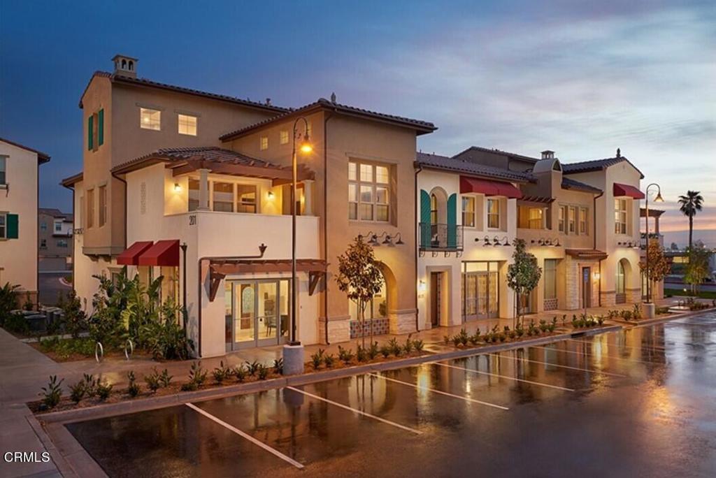 A-201 Westpark Ct, Camarillo, CA 93012