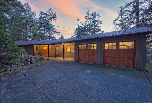 119 Russell Rd, Salt Spring, BC, V8K1R5 | Card Image