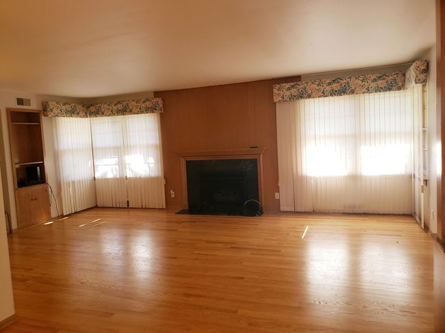 livingroom | Image 7