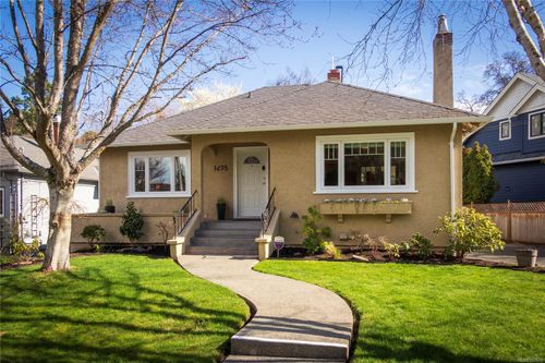 1675 Hampshire Rd, Oak Bay, BC, V8R5T7 | Card Image