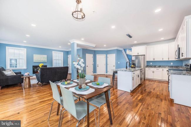 8307 Bletzer Rd, House other with 4 bedrooms, 4 bathrooms and null parking in DUNDALK MD | Image 4