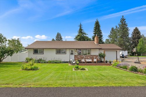1002 E Percival St, Medical Lake, WA, 99022-8758 | Card Image