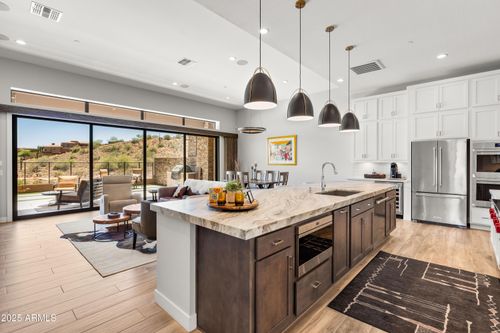 16134 E Ridgestone Dr, Fountain Hills, AZ, 85268-1652 | Card Image