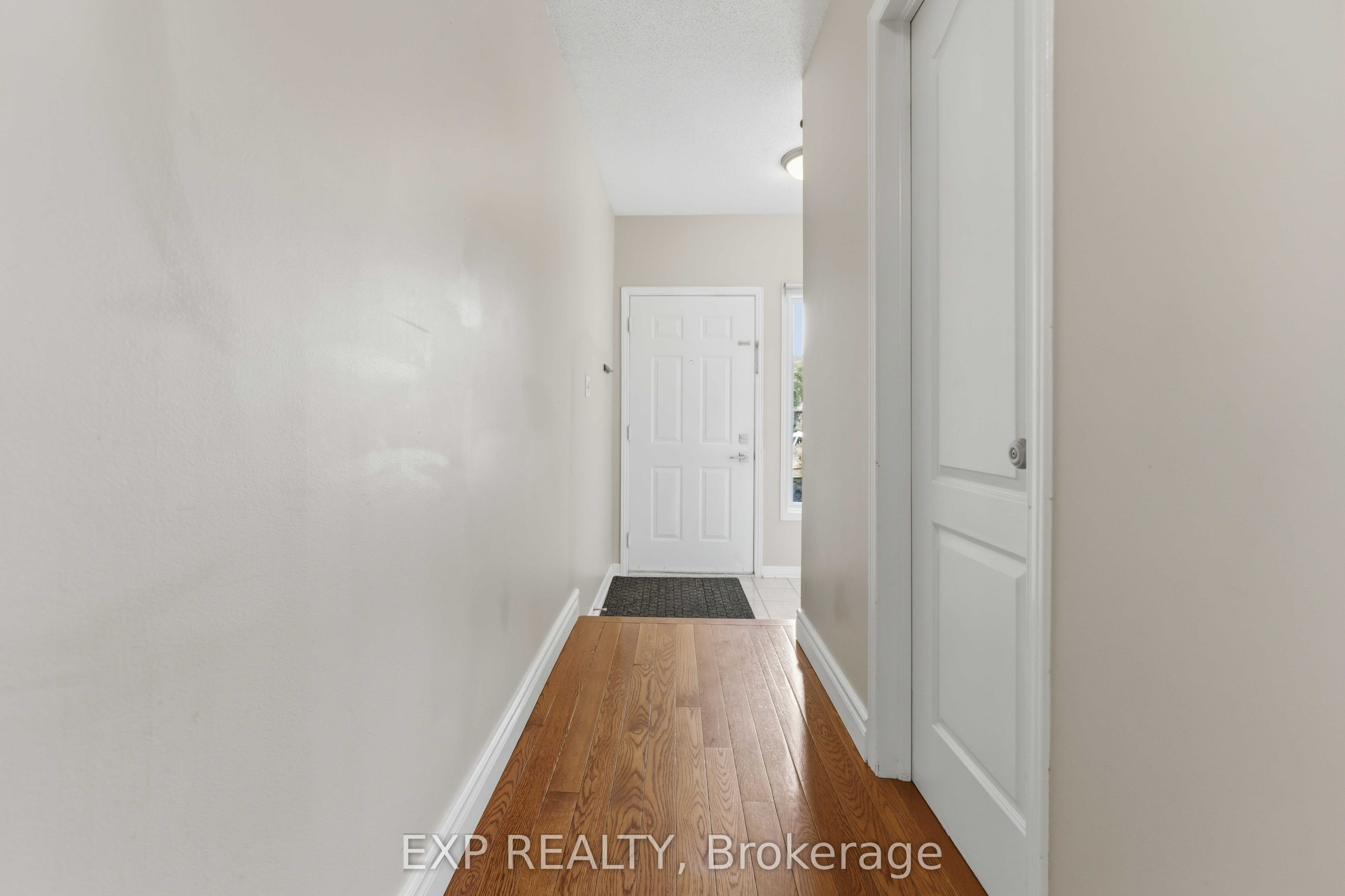 Residential in Hunt Club - South Keys and Area 3