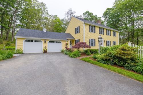 759 Main St, Boxford, MA, 01921-1119 | Card Image
