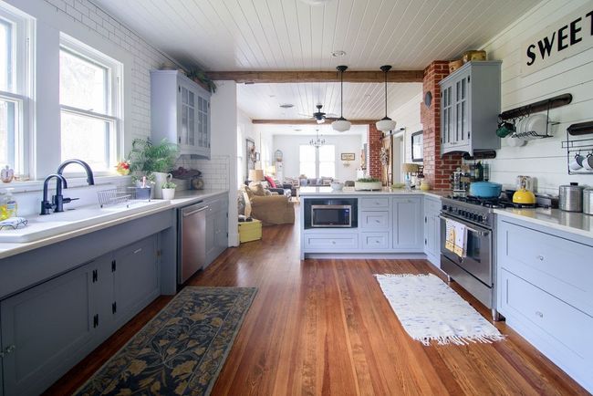 113 W Creek St, House other with 3 bedrooms, 2 bathrooms and null parking in Fredericksburg TX | Image 6
