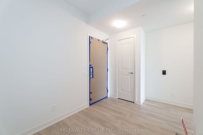 2816 - 4955 Yonge St, Condo with 2 bedrooms, 1 bathrooms and null parking in North York ON | Image 6