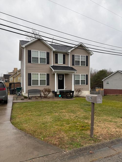 20 Hibiscus Ct, Morehead, KY, 40351-6317 | Card Image