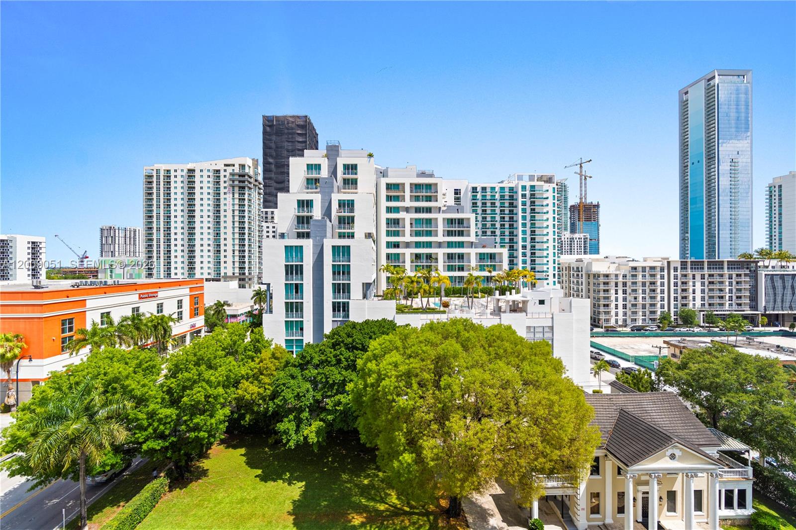 Residential in Miami 4