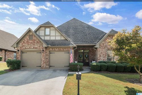 636 Foothills Trce, CHELSEA, AL, 35043-8214 | Card Image